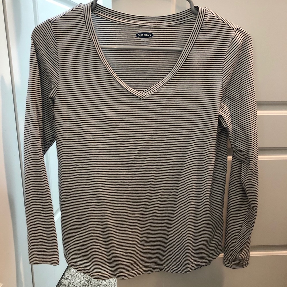 Old navy shirt